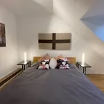 アパート Eifelsuiten - Private & Family Hideaway - Loogh Kerpen