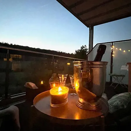Eifelsuiten - Mit Sauna, Kamin Und Balkon In Der Vulkaneifel - Kerpen Loogh *