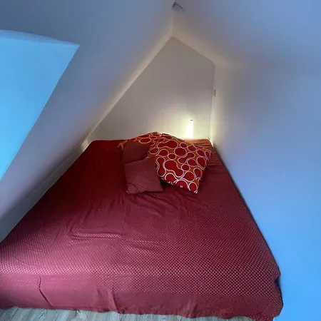Apartment Eifelsuiten - Mit Sauna, Kamin Und Balkon In Der Vulkaneifel - Kerpen Loogh Kerpen (Rhineland-Palatinate)