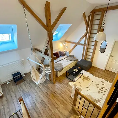 Eifelsuiten - Mit Sauna, Kamin Und Balkon In Der Vulkaneifel - Loogh