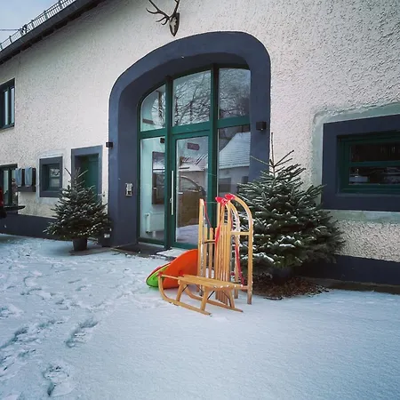 Apartment Eifelsuiten - Mit Sauna, Kamin Und Balkon In Der Vulkaneifel - Loogh