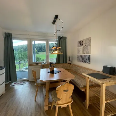 Eifelsuiten - Mit Sauna, Kamin Und Balkon In Der Vulkaneifel - Loogh Kerpen (Rhineland-Palatinate)