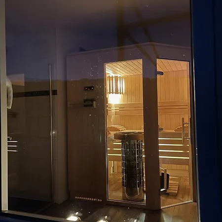 Eifelsuiten - Mit Sauna, Kamin Und Balkon In Der Vulkaneifel - Loogh