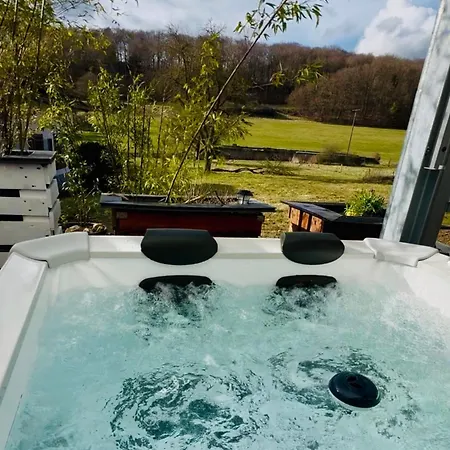 Eifelsuiten - Mit Sauna, Kamin Und Balkon In Der Vulkaneifel - Kerpen Loogh Apartment